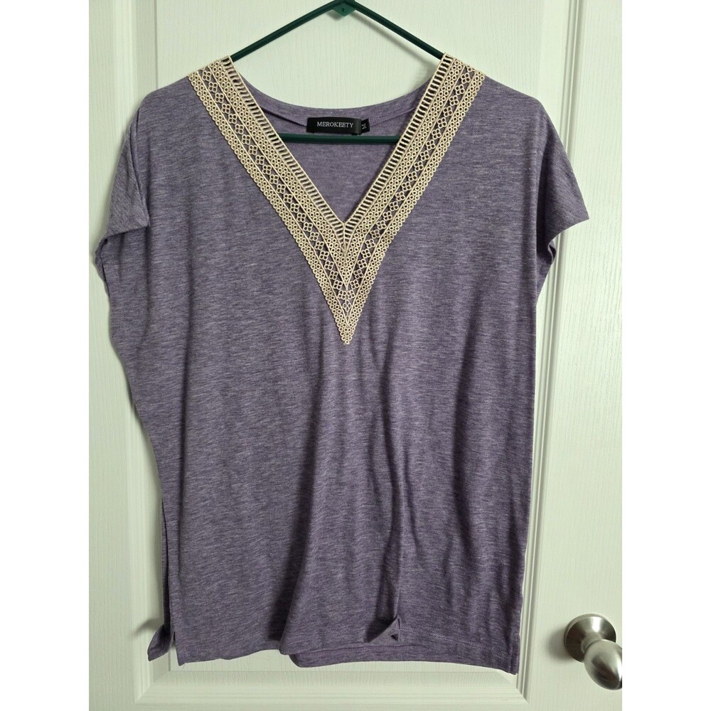 Womens Blouse Merokeety Size M lace collar Design Pre-owned